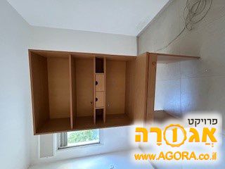 שולחן כתיבה