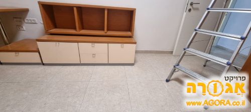 כוננית 2 קומות