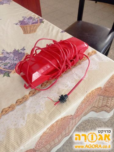 טלפון לתלייה על קיר