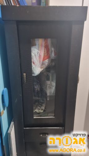 ארון ויטרינה