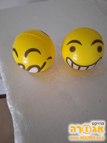 כדורים רכים