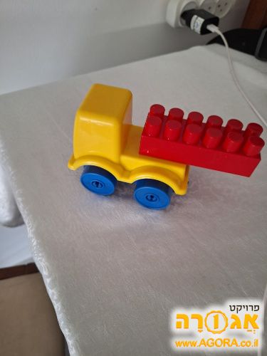 מכונית לגו