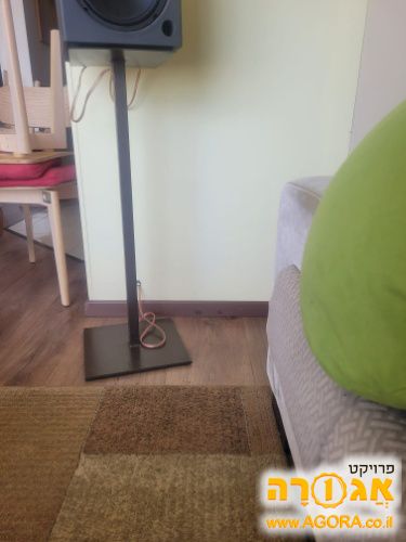 מעמדים ממתכת