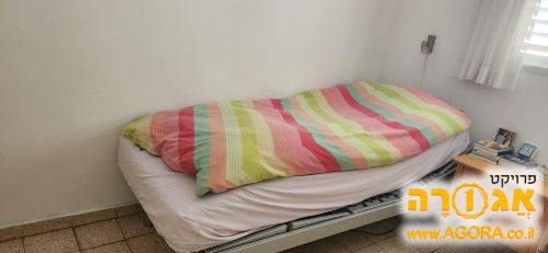 מיטה חשמלית מתכווננת כחדשה