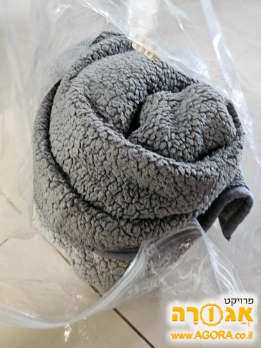 שמיכת צמר