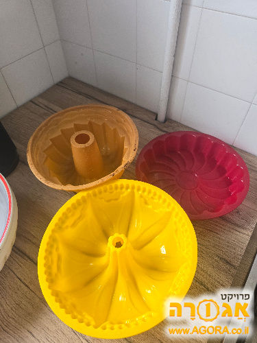 3 תבניות סיליקון לאפייה