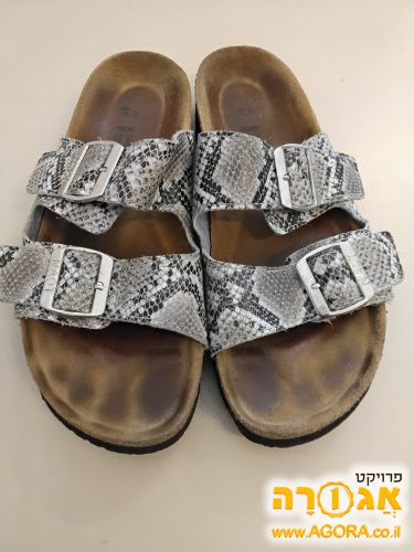 כפכפי טבע נאות