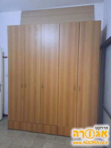 ארון 5 דלתות