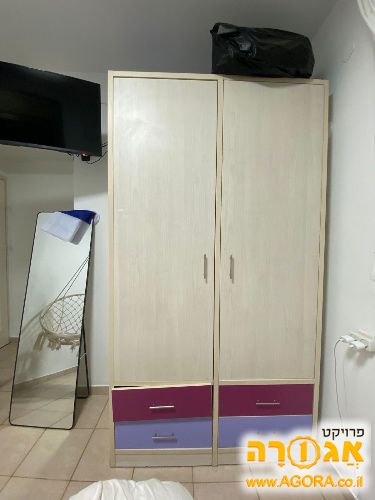 ארון בגדים
