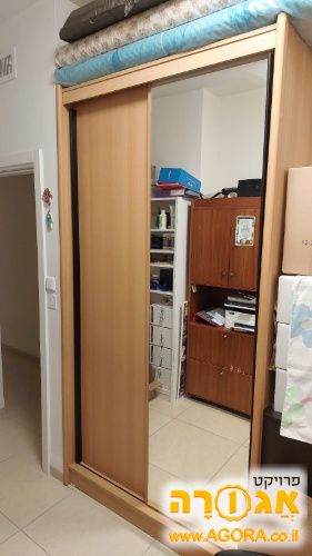 שידה 3 מגירות 80*90 וארון הזזה 232*120
