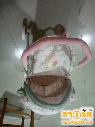 עגלת בובה