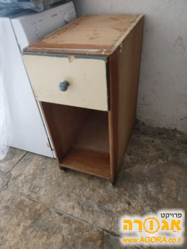 ארונית