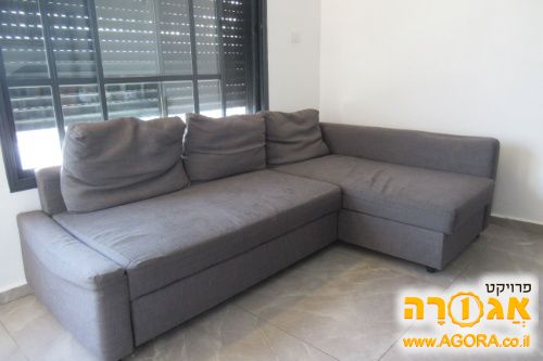ספת פינתית נפתחת למיטה