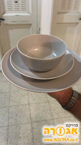 סט צלחות מאיקאה