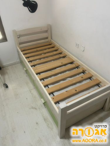 מיטת ילדים