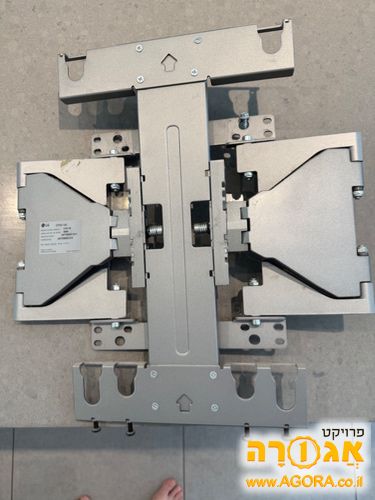 מתקן תלייה לטלויזיה