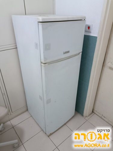 מקרר