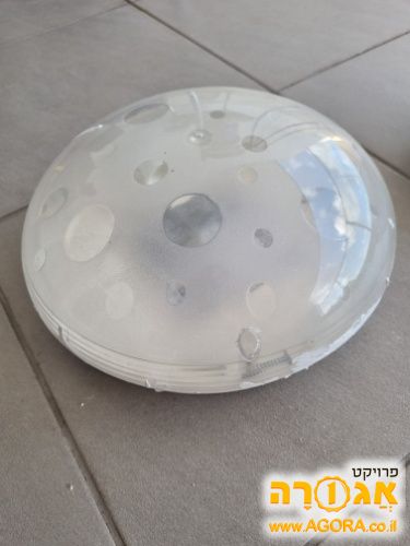 גוף תאורה לתקרה