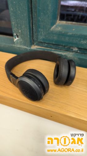 אוזניות JBL