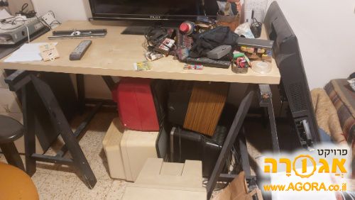 שולחן עבודה איקאה