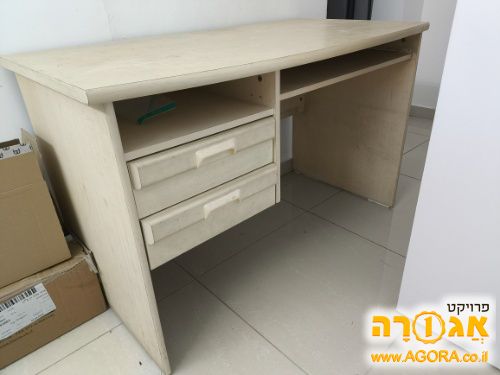 שידת מחשב