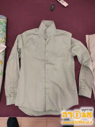 חולצה מכופתרת לגברים