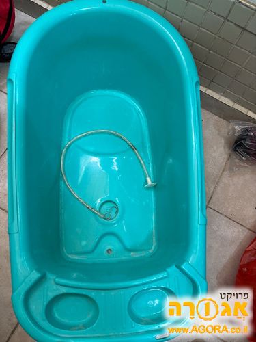 אמבטיה תינוק