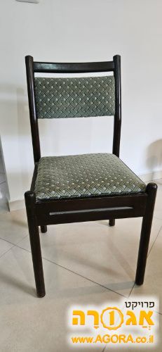 6 כסאות פינת אוכל ושולחנות סלון