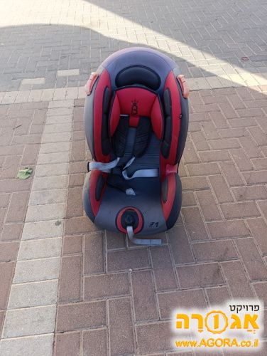 כסא ילדים לרכב