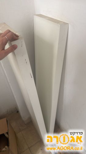 2 מדפים צפים