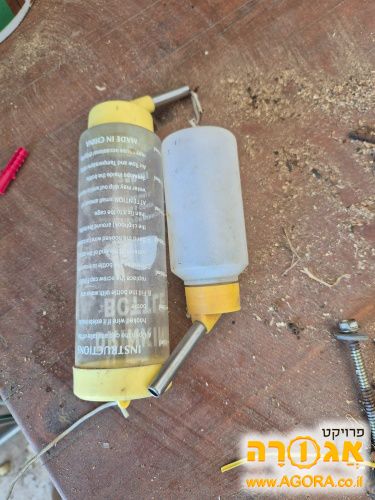 בקבוקי מים לאוגרים ארנבים