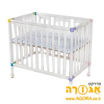 עריסה לתינוק