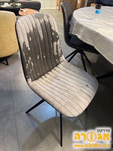 5 כסאות מרופדים