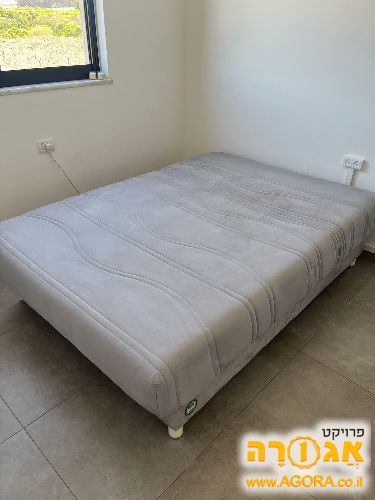 מיטה מתרוממת חשמלית עמינח