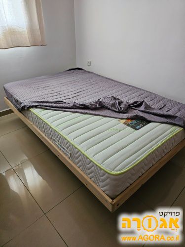 מיטה וחצי , בסיס +מזרן