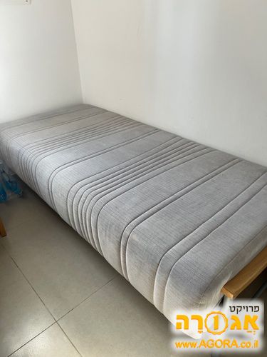 מיטת נוער