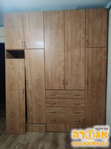 ארון 5 דלתות
