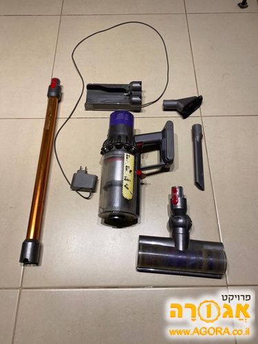 שואב אבק מוט דייסון