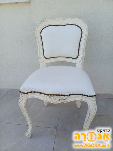 כיסא עתיק
