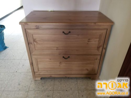שידת מגירות גדולות