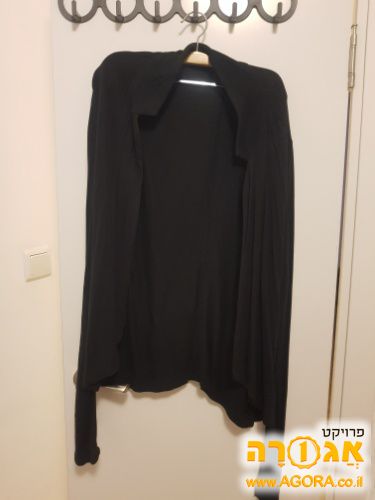 ז'קט שחור ארוך דק לנשים