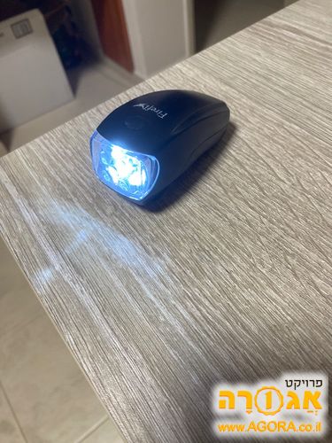 פנס לאופניים בלי התושבת