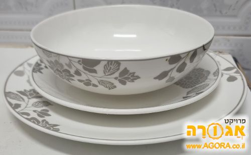סט צלחות