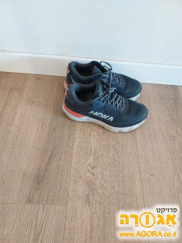 נעלי הוקה
