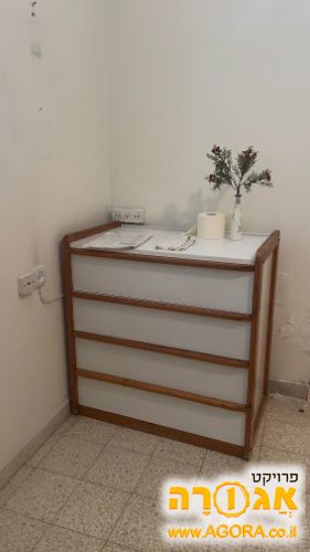 שידת מגירות
