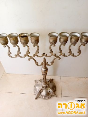 חנוכיה גדולה