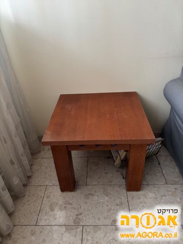 שולחן סלון