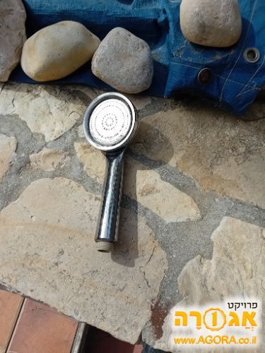 ברז מקלחת