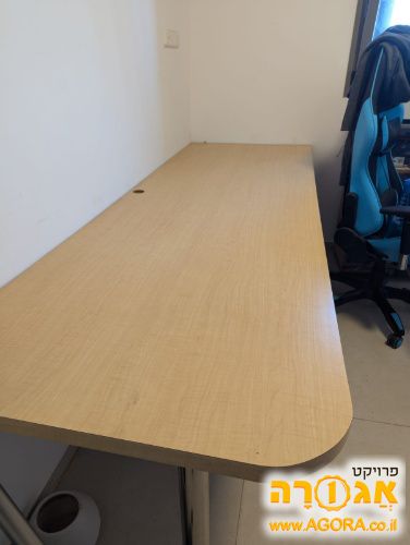 שולחן כתיבה