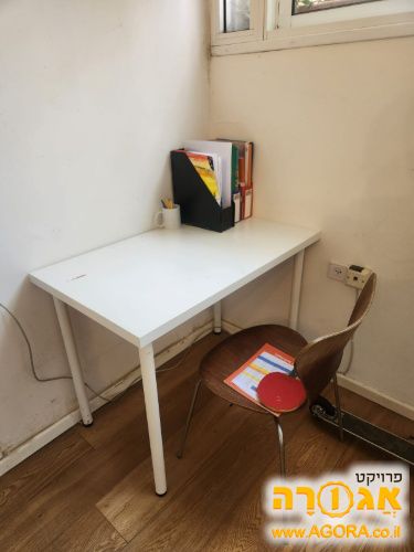 שולחן כתיבה